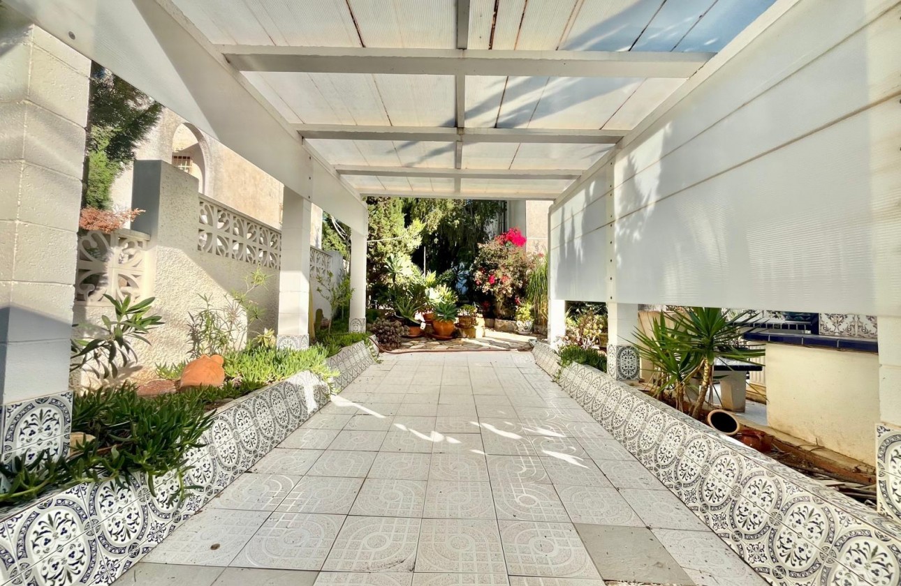 Resale - Villa - San Miguel de Salinas - BLUE LAGOON