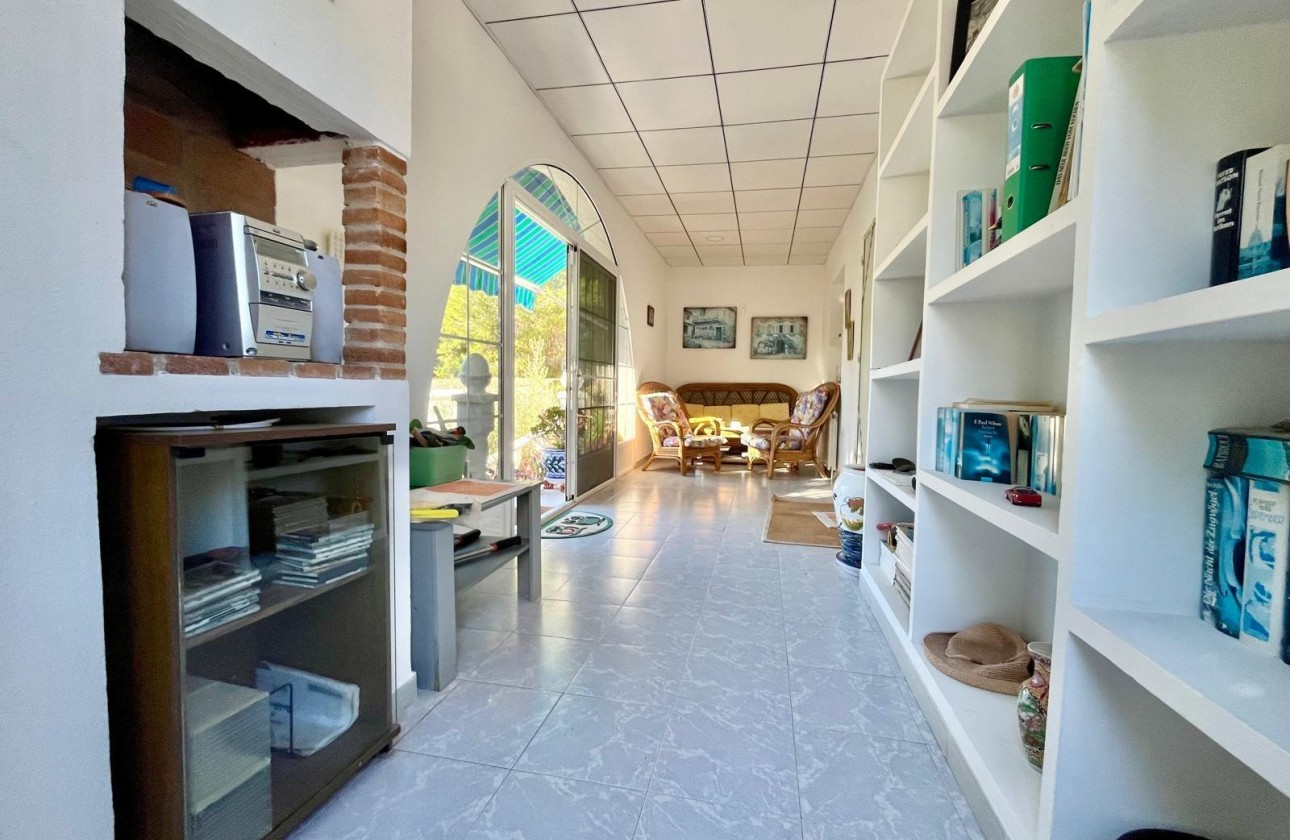 Resale - Villa - San Miguel de Salinas - BLUE LAGOON