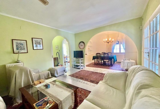 Resale - Villa - San Miguel de Salinas - BLUE LAGOON
