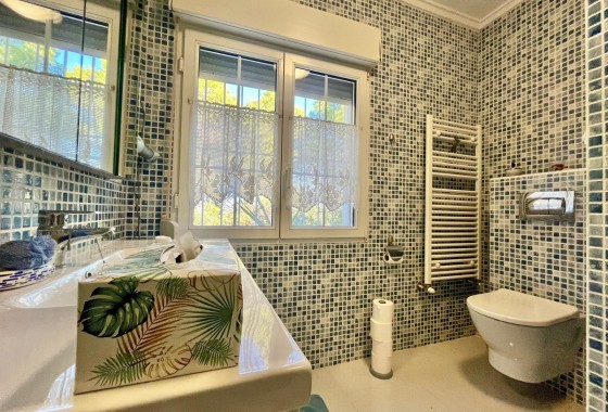 Resale - Villa - San Miguel de Salinas - BLUE LAGOON
