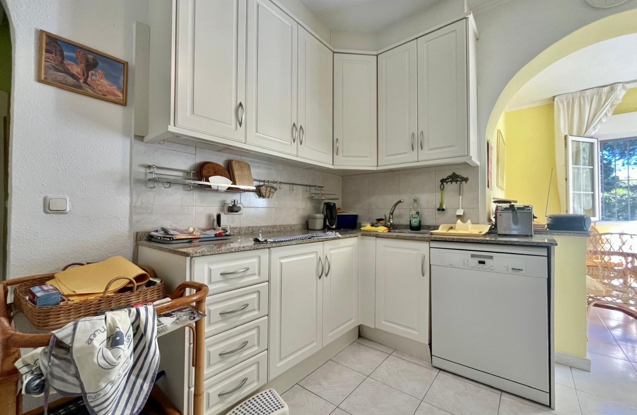 Resale - Villa - San Miguel de Salinas - BLUE LAGOON
