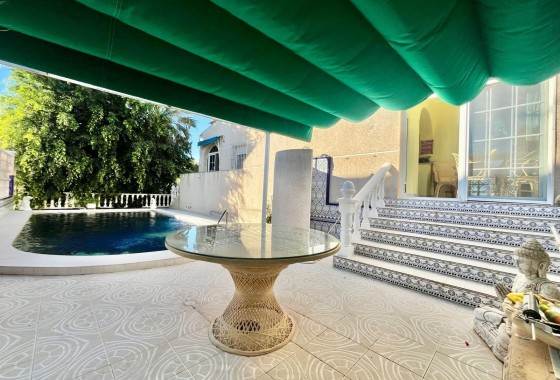 Resale - Villa - San Miguel de Salinas - BLUE LAGOON