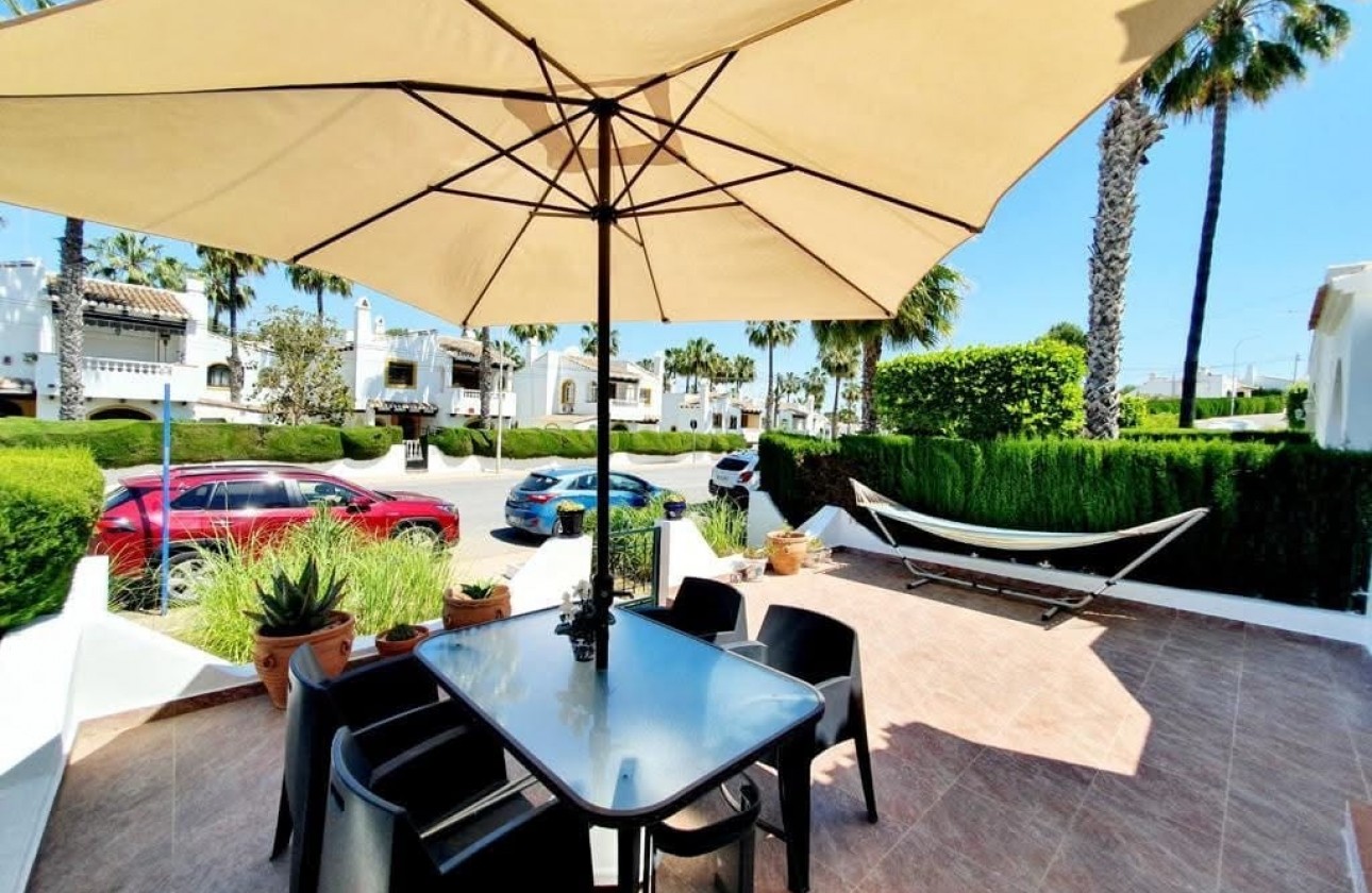 Revente - Villa - Orihuela Costa - Villamartín