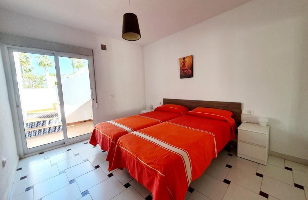 Revente - Villa - Orihuela Costa - Villamartín