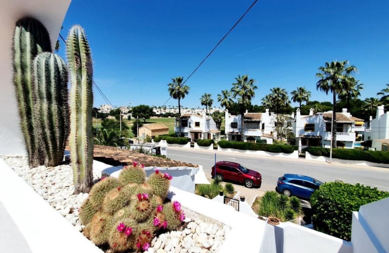 Revente - Villa - Orihuela Costa - Villamartín