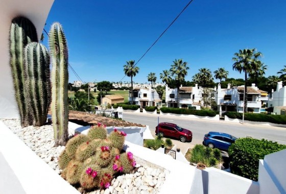 Revente - Villa - Orihuela Costa - Villamartín