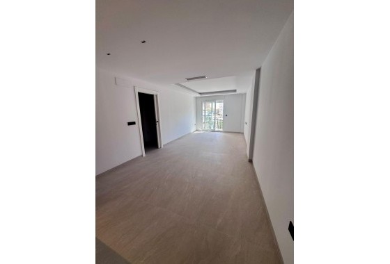 Reventa - Apartamento / piso - Torrevieja - Centro