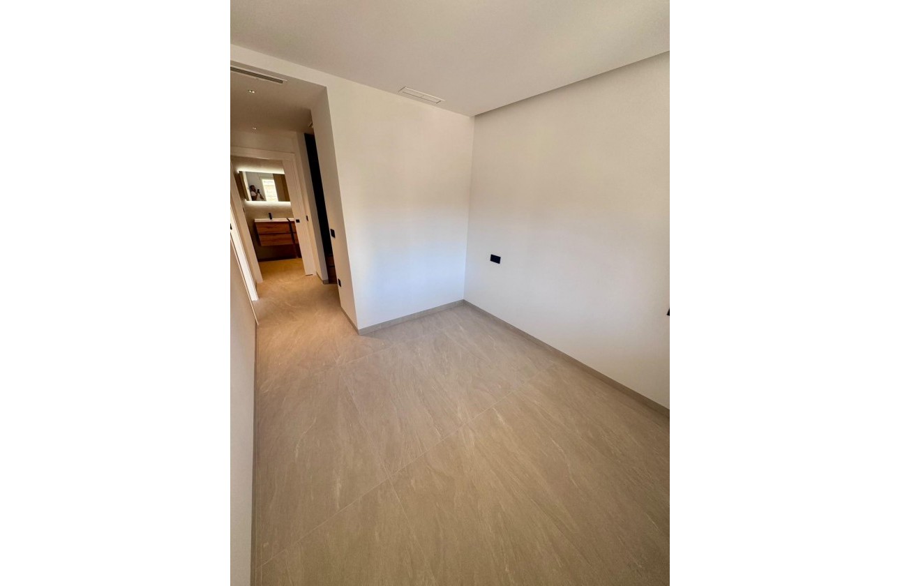 Reventa - Apartamento / piso - Torrevieja - Centro