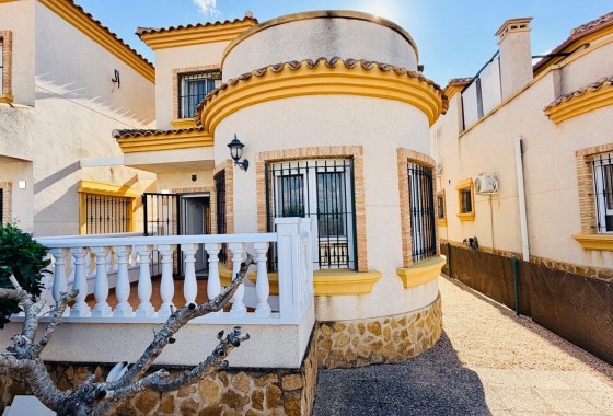 Revente - Villa - Los Montesinos - Costa Blanca