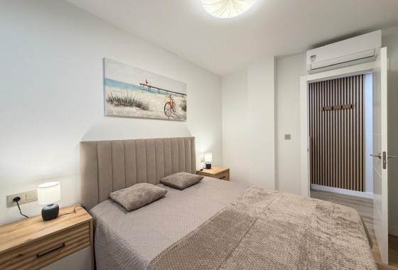 Revente - Appartement - Torrevieja - Centro