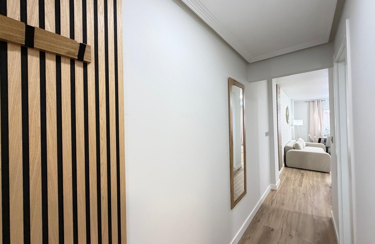 Revente - Appartement - Torrevieja - Centro