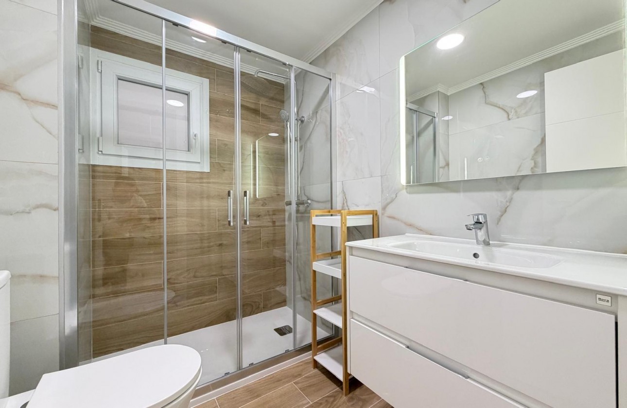 Revente - Appartement - Torrevieja - Centro