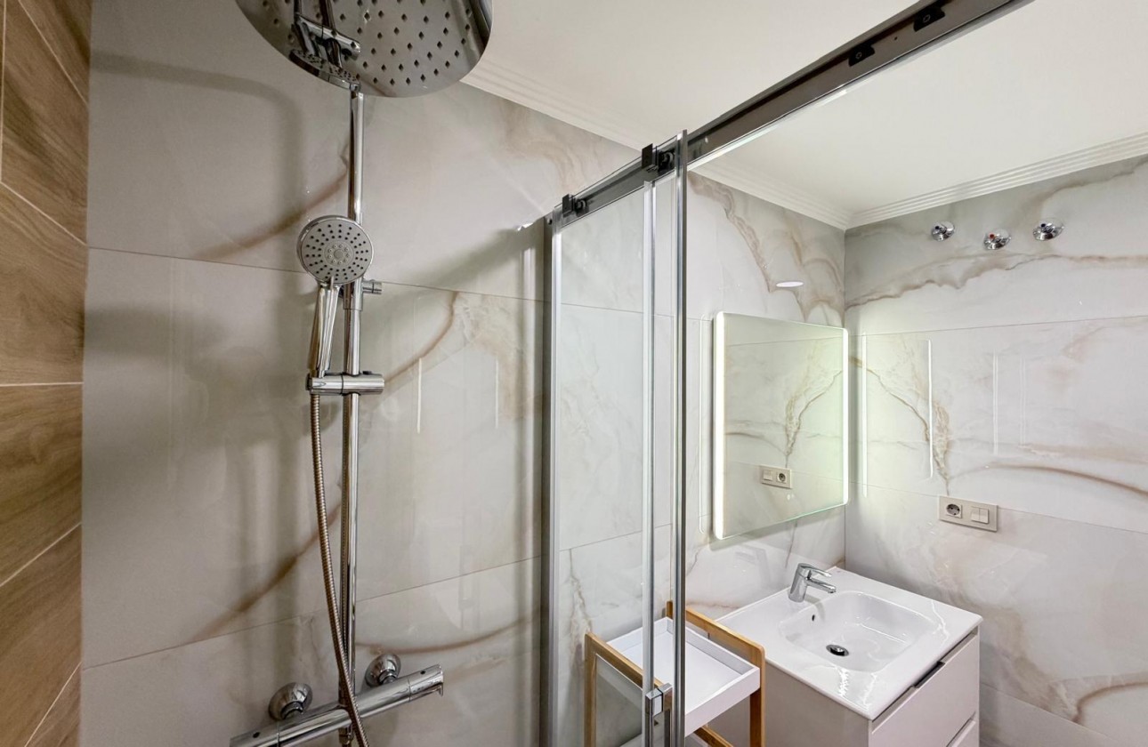 Revente - Appartement - Torrevieja - Centro