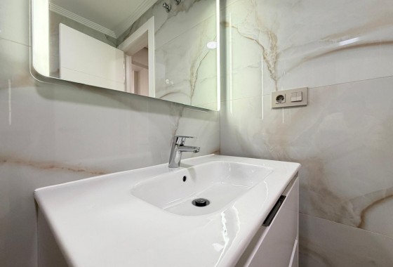 Revente - Appartement - Torrevieja - Centro