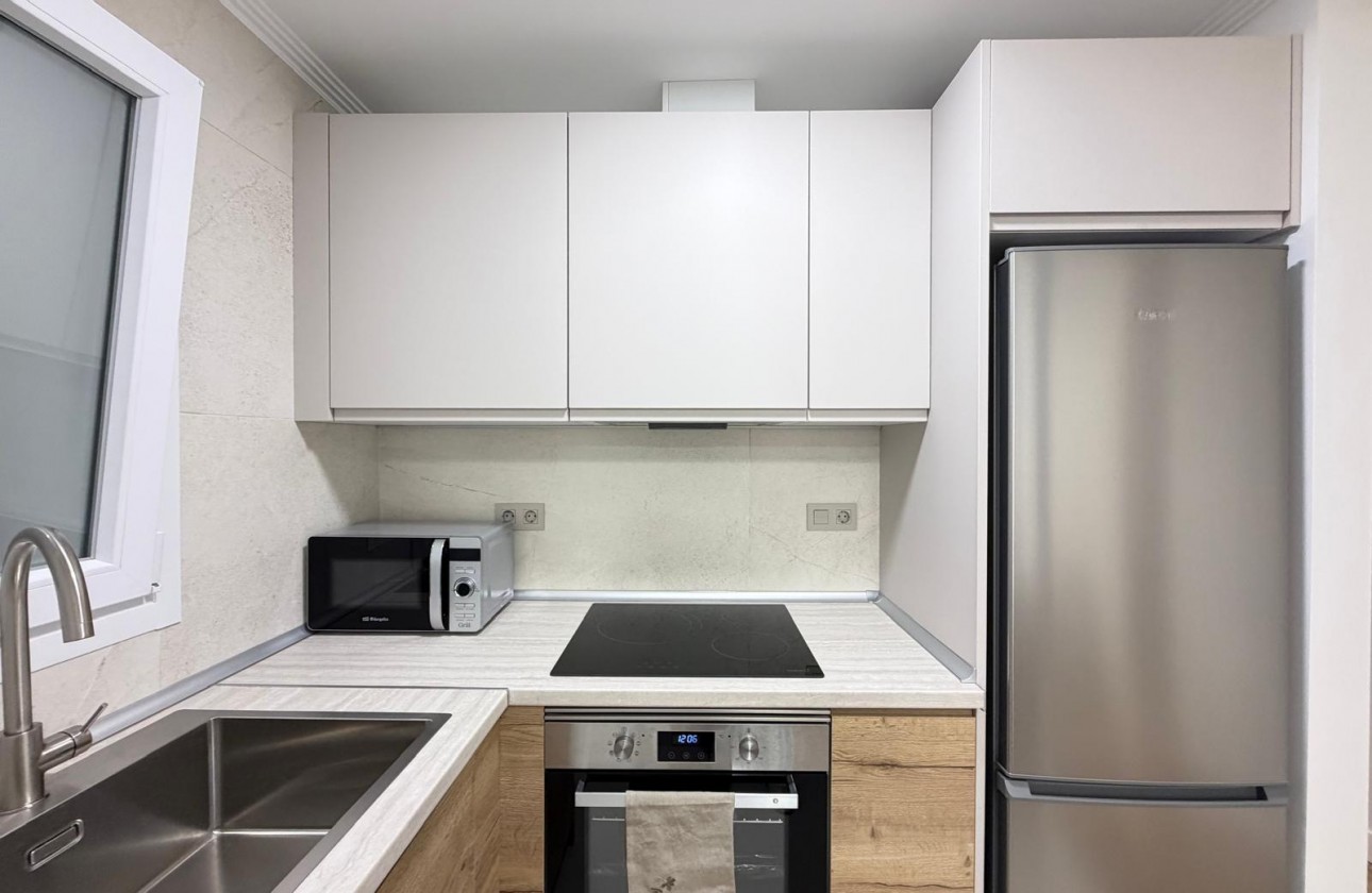 Revente - Appartement - Torrevieja - Centro