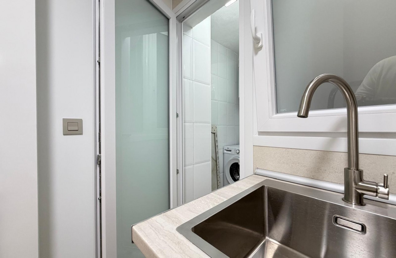 Revente - Appartement - Torrevieja - Centro