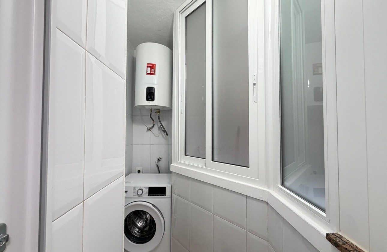Revente - Appartement - Torrevieja - Centro