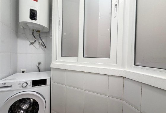 Revente - Appartement - Torrevieja - Centro