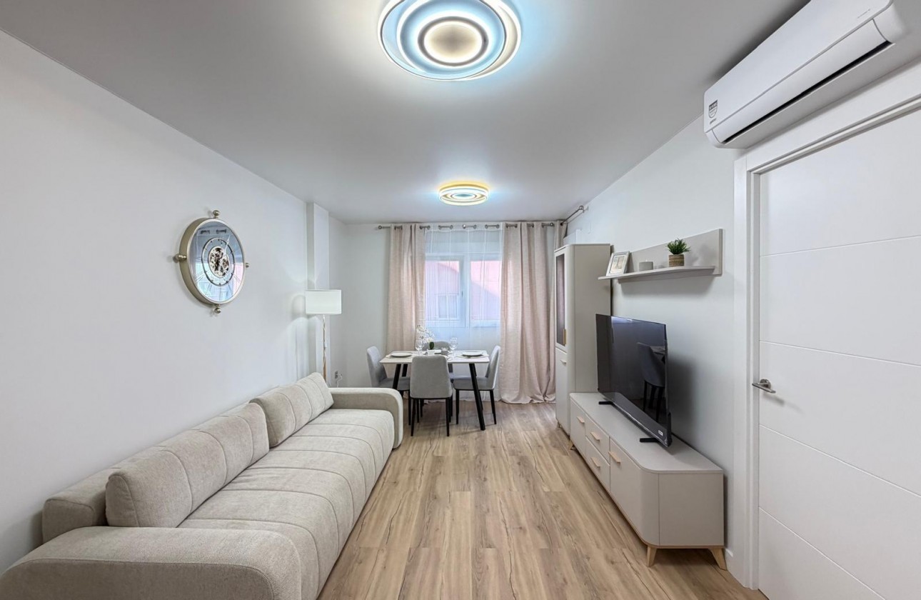 Revente - Appartement - Torrevieja - Centro
