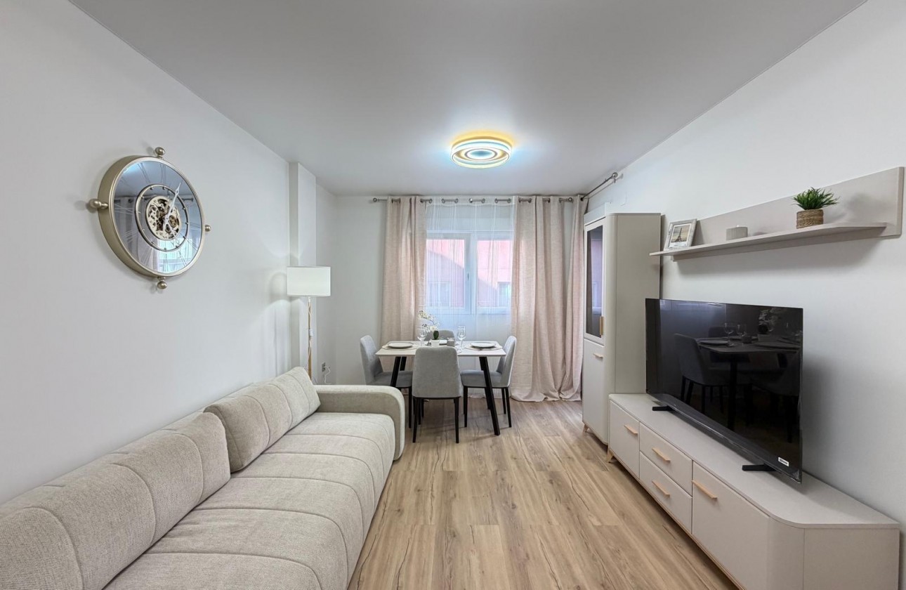 Revente - Appartement - Torrevieja - Centro