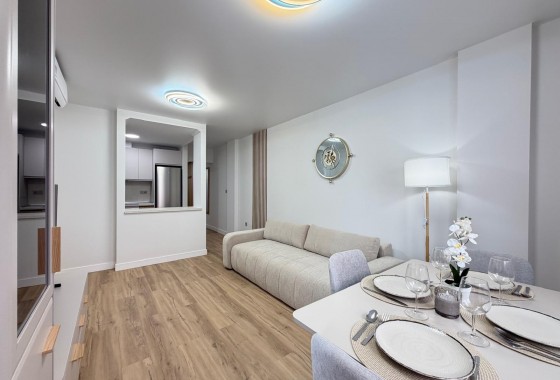 Revente - Appartement - Torrevieja - Centro