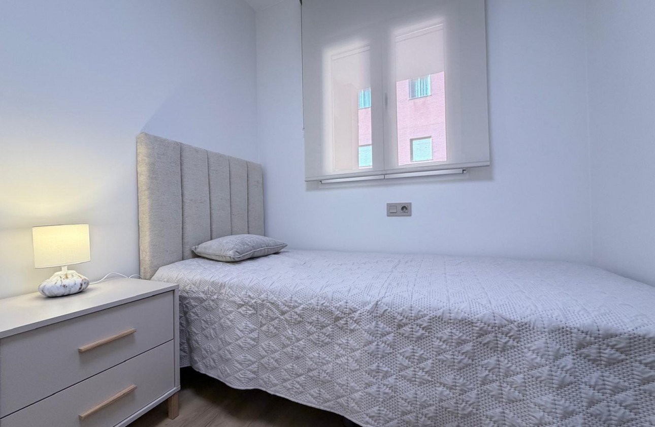 Revente - Appartement - Torrevieja - Centro