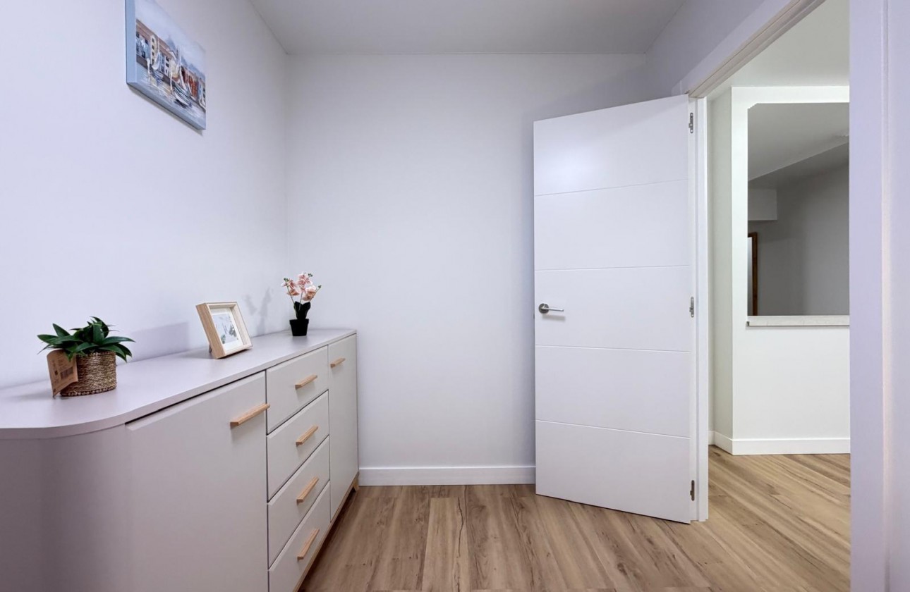Revente - Appartement - Torrevieja - Centro