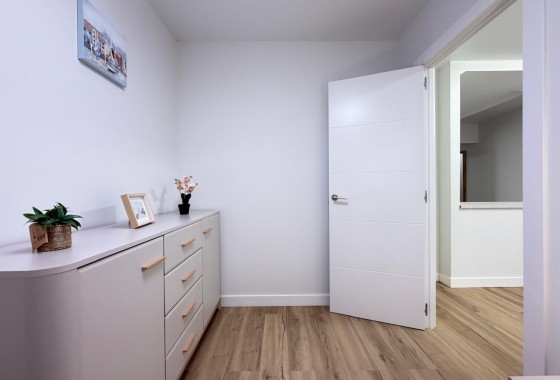 Revente - Appartement - Torrevieja - Centro