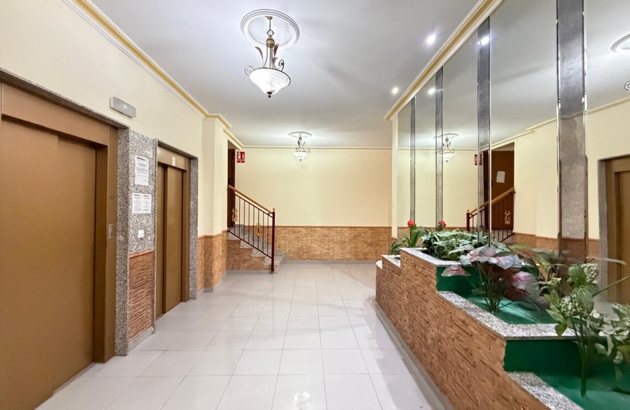 Revente - Appartement - Torrevieja - Playa del Cura