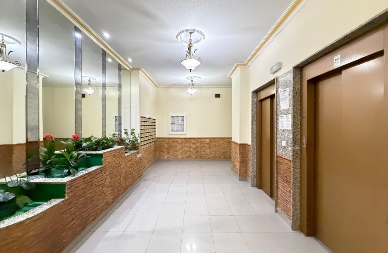 Revente - Appartement - Torrevieja - Playa del Cura