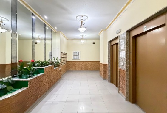 Revente - Appartement - Torrevieja - Playa del Cura
