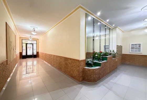 Revente - Appartement - Torrevieja - Playa del Cura