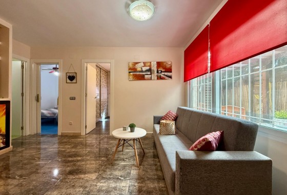 Revente - Villa - Torrevieja - Carrefour