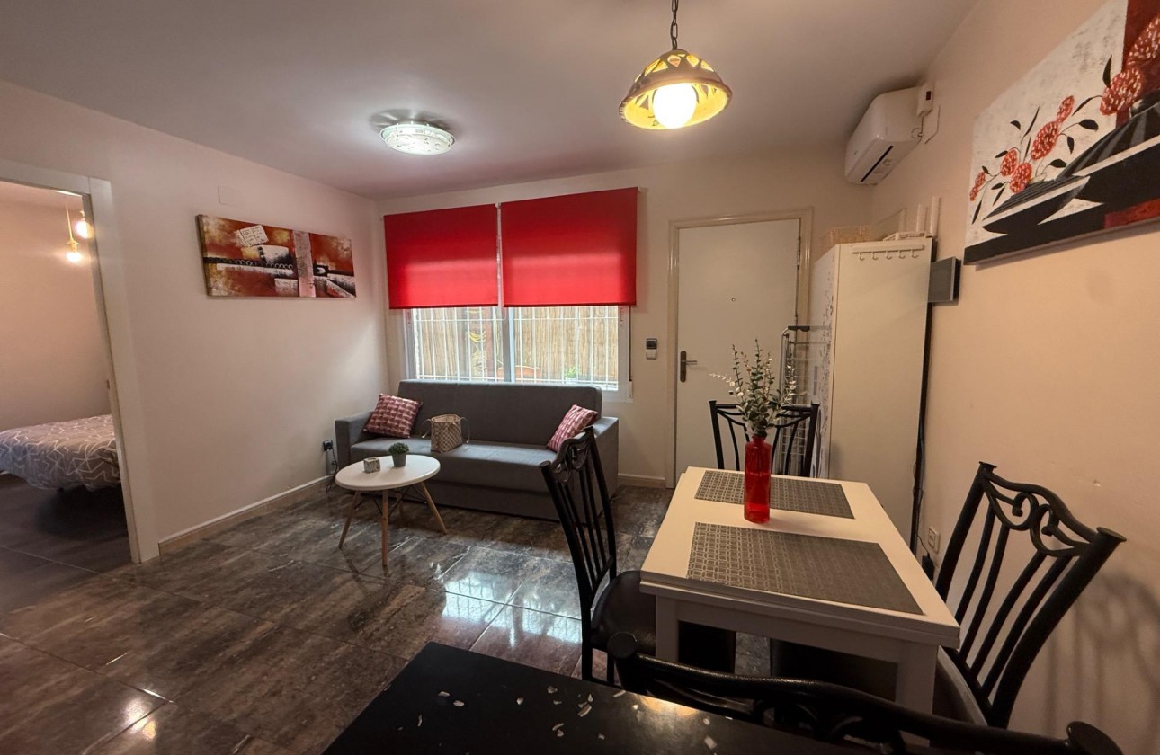 Revente - Villa - Torrevieja - Carrefour