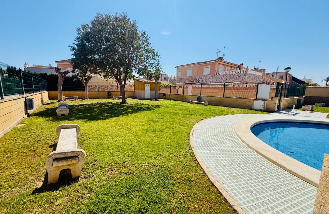 Revente - Villa - Torrevieja - Carrefour