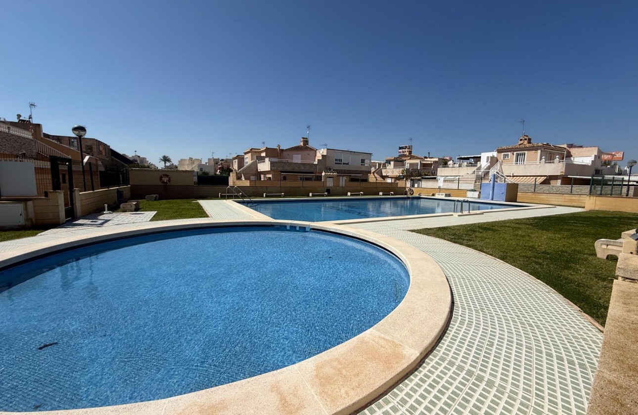 Revente - Villa - Torrevieja - Carrefour
