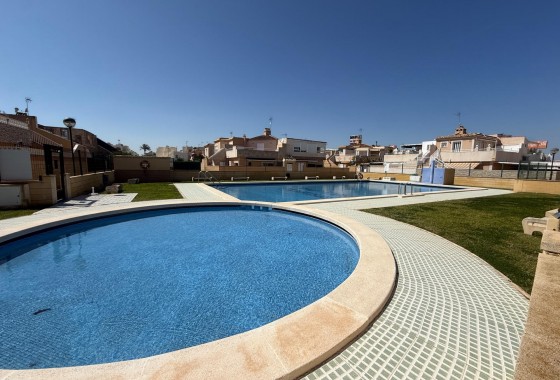 Revente - Villa - Torrevieja - Carrefour