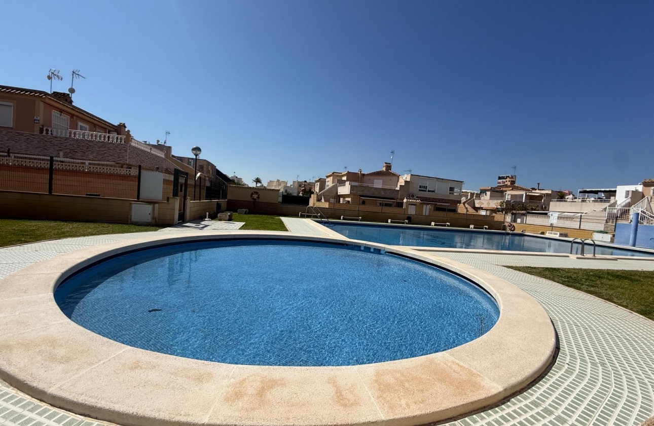 Revente - Villa - Torrevieja - Carrefour