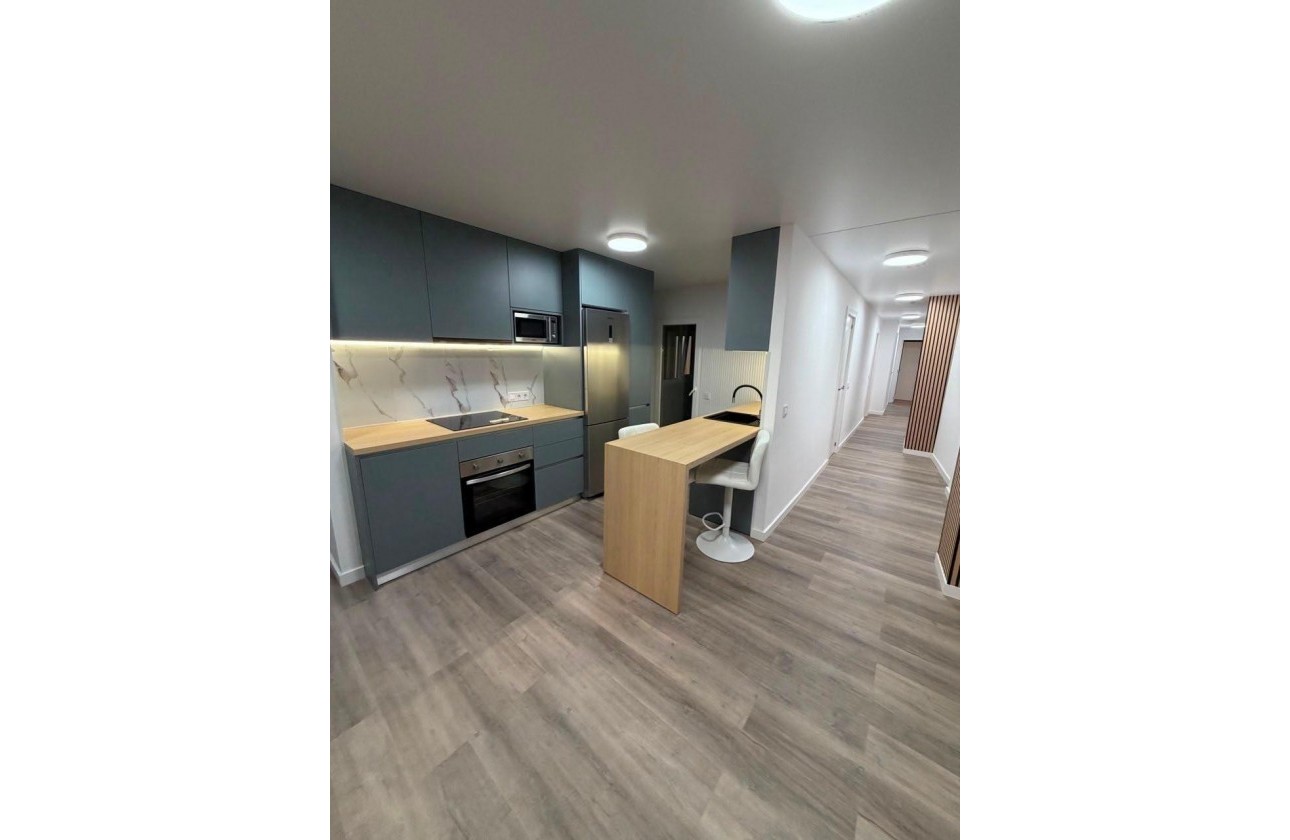 Revente - Appartement - Torrevieja - Centro