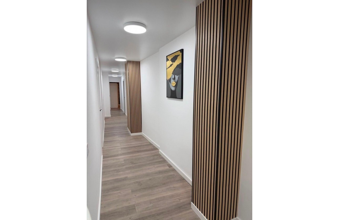 Revente - Appartement - Torrevieja - Centro