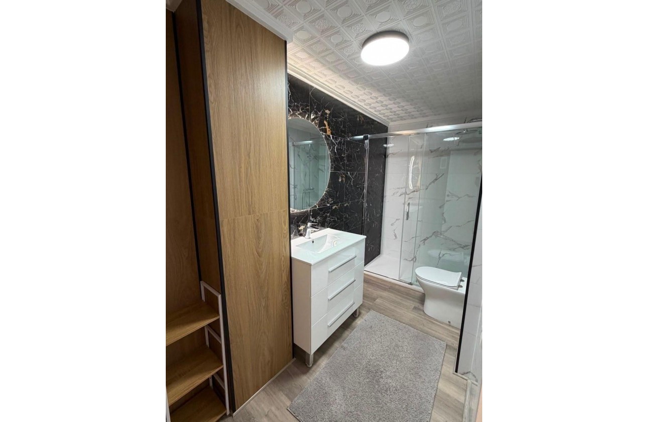 Revente - Appartement - Torrevieja - Centro