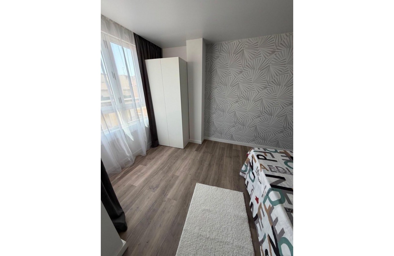 Revente - Appartement - Torrevieja - Centro