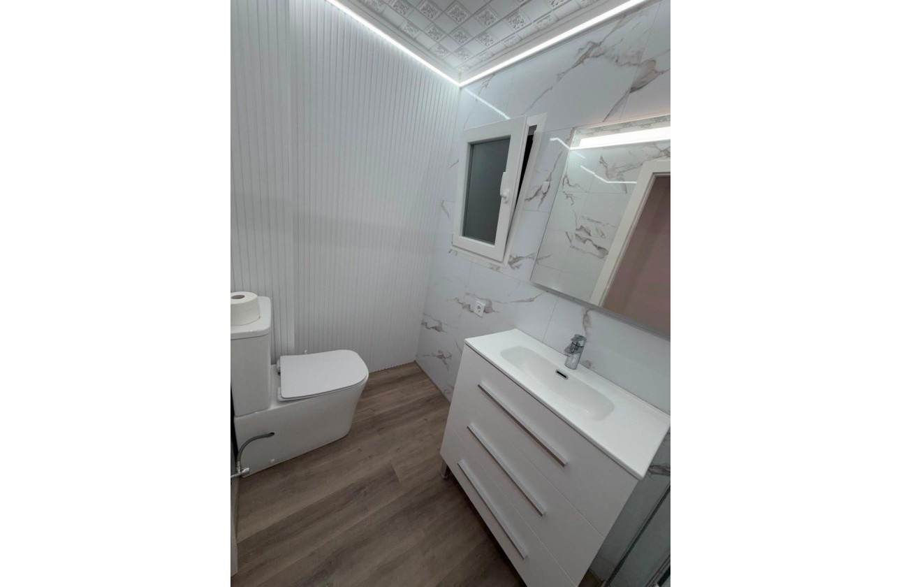 Revente - Appartement - Torrevieja - Centro