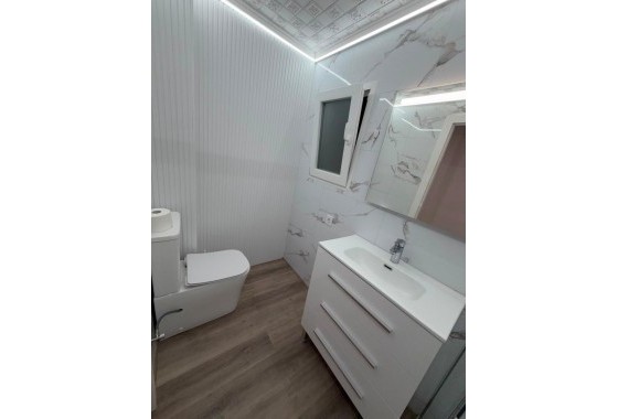 Revente - Appartement - Torrevieja - Centro