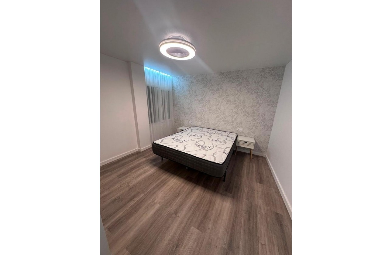 Revente - Appartement - Torrevieja - Centro