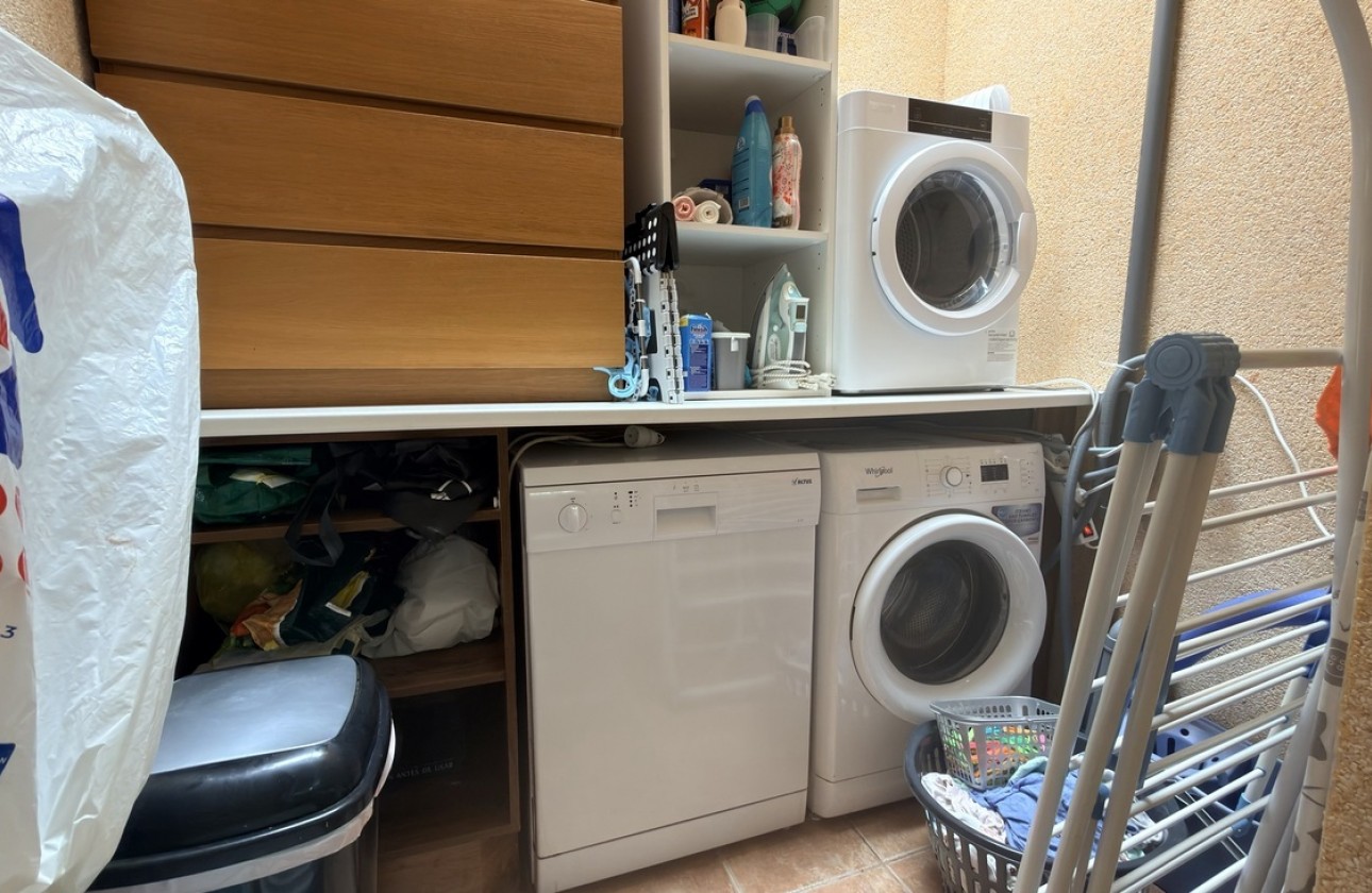 Resale - Semi Detached - Villamartin - Costa Blanca