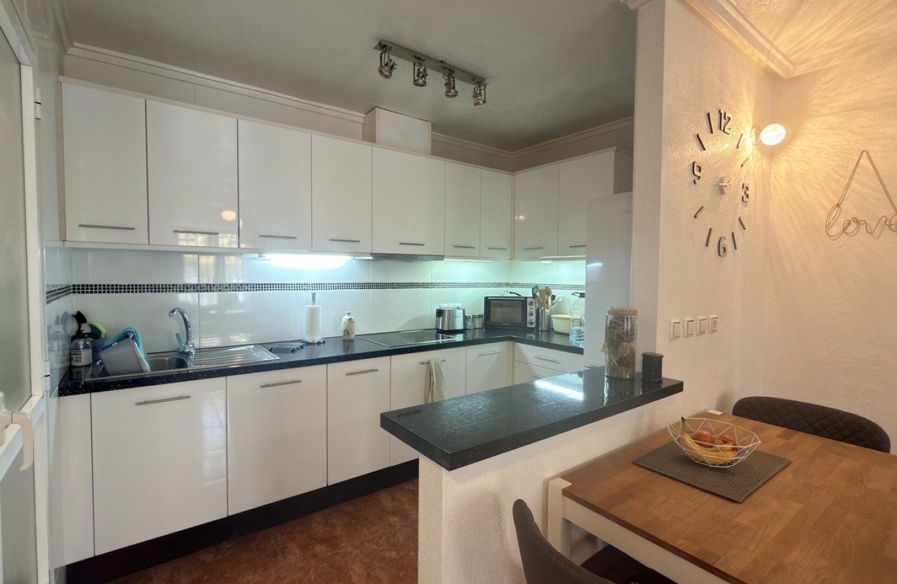 Resale - Semi Detached - Villamartin - Costa Blanca