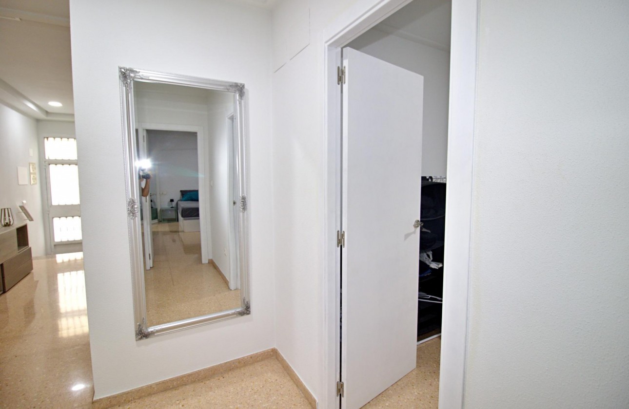 Revente - Appartement - Elche - Plaza Madrid