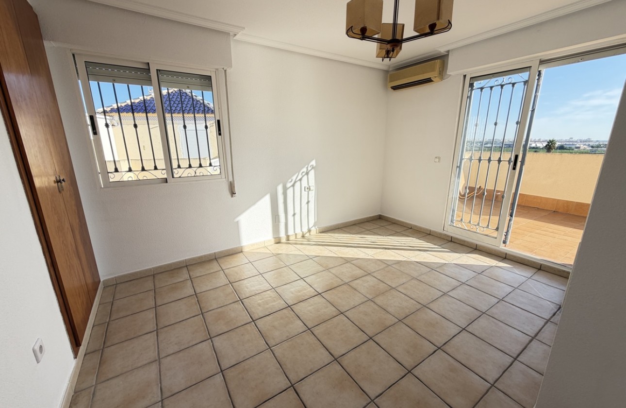 Resale - Quad - Los Balcones
