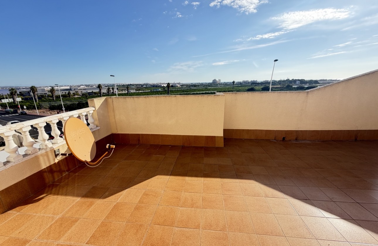 Resale - Quad - Los Balcones